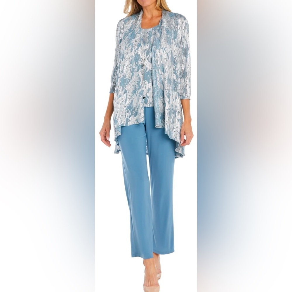 R&M Richards Blue and White 3 piece Set